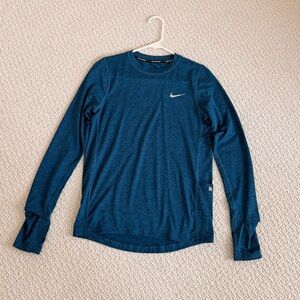Nike Drifit XS running long sleeve layering shirt Like NEW